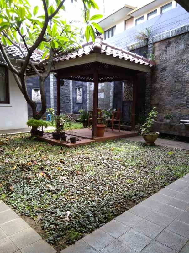 hunian didalam cluster bintaro jaya