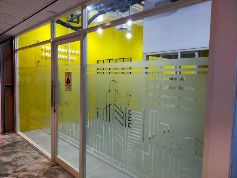 jual ciputra world office space surabaya lantai 15