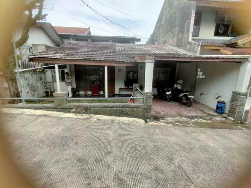 jual rumah 1 5 lantai di jatihandap cicaheum bandung