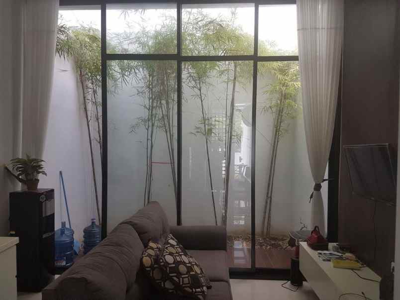jual rumah galaxy bumi permai araya tahap 2