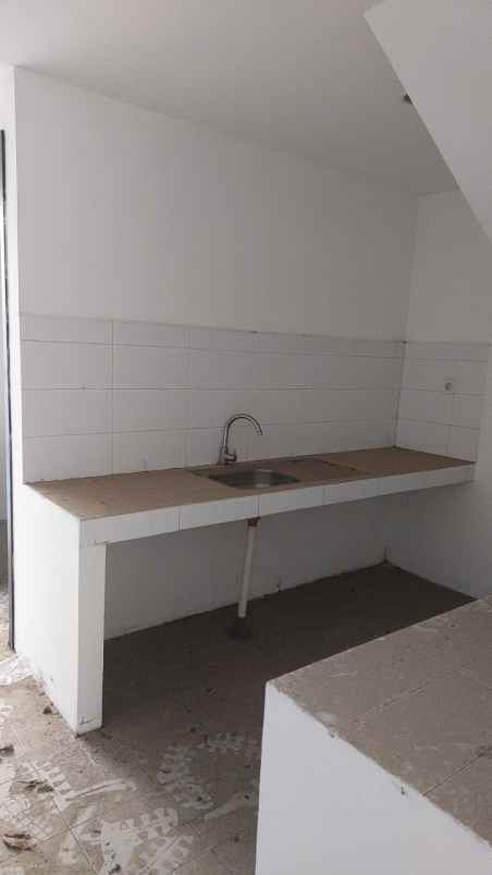 jual rumah hook cluster aeroville citra 8 kalideres