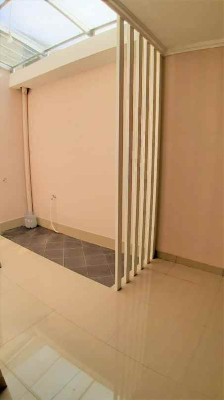 jual rumah siap huni bukit golf cibubur