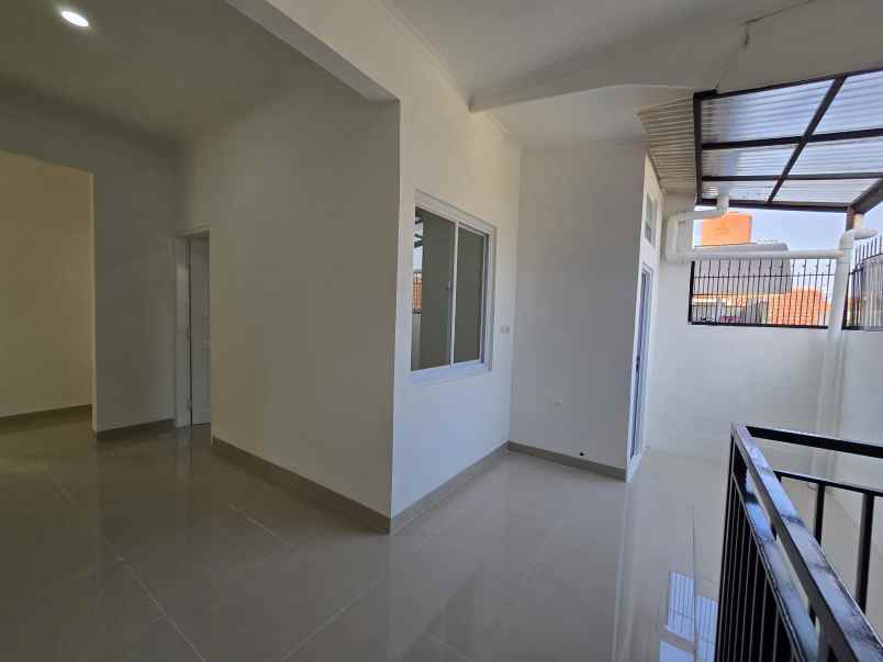 jual rumah siap huni legenda wisata cibubur