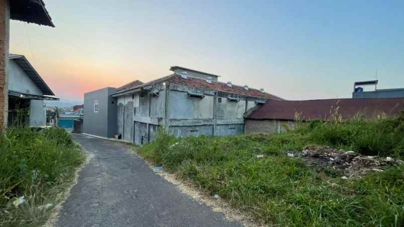 jual tanah kedamaian 50 meter dari ridwan rais