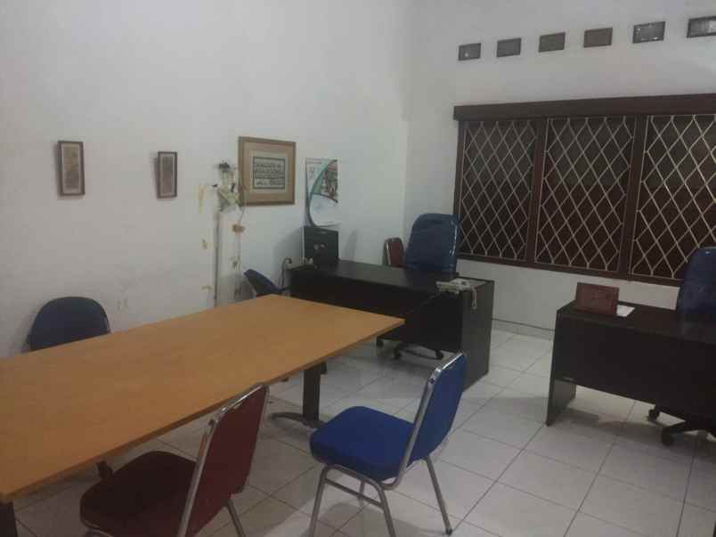 kantor di jl hang lekir kebayoran baru jakarta selatan