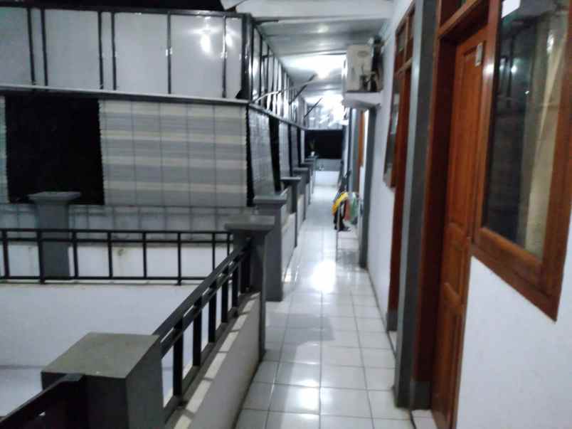 kost kosan sngat strategis di tengah kota