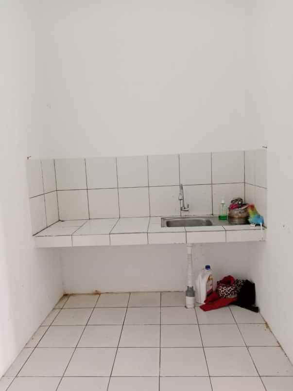 ruko siap pakai di lokasi strategis cileunyi