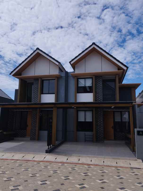 rumah 2 lantai di kota bogor