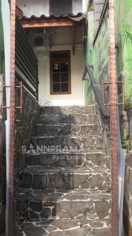 rumah 2 lantai di nusantara depok beji rcrhd rn