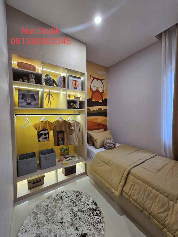 rumah 2 lantai di royal batavia pasar kemis