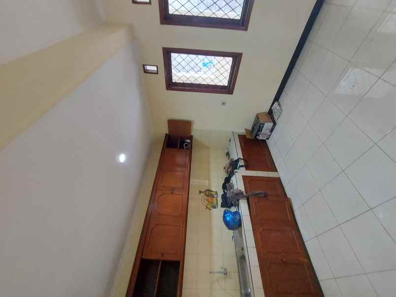 rumah 2 lantai siap huni di turangga buah batu bandung