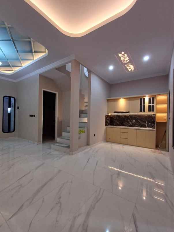 rumah baru desain mewah di jagakarsa jakarta selatan