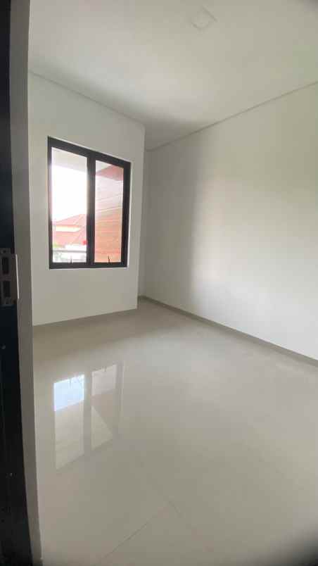 rumah baru diarea ciater serpong tangsel