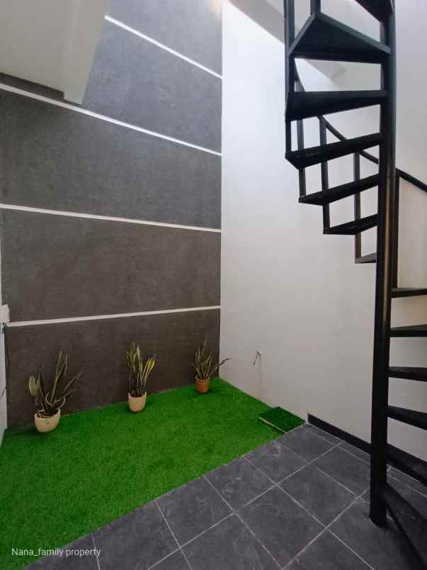 rumah baru elegant lokasi strategis di pondok betung