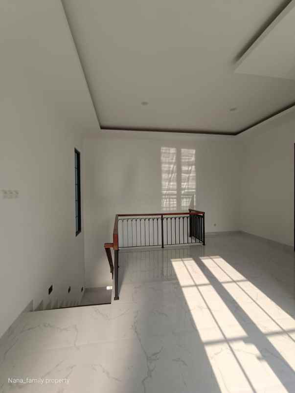 rumah baru elegant lokasi strategis di pondok betung