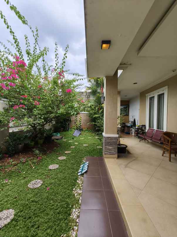 rumah dalam komplek di ujung menteng cakung jaktim