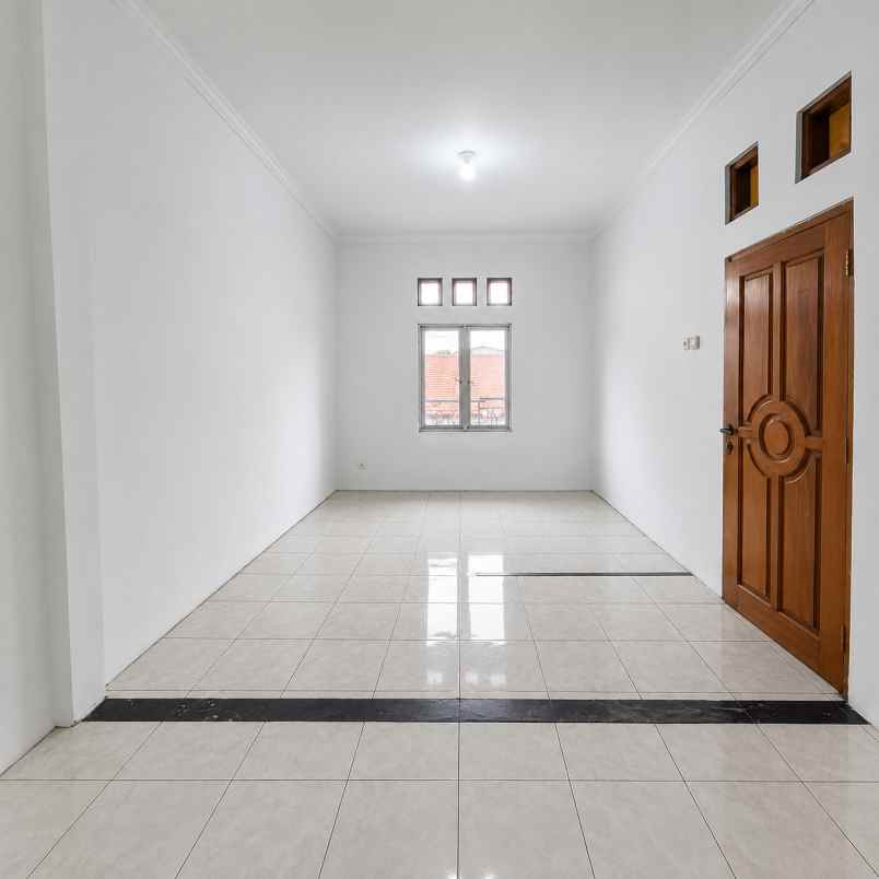 rumah disewakan di kalibata