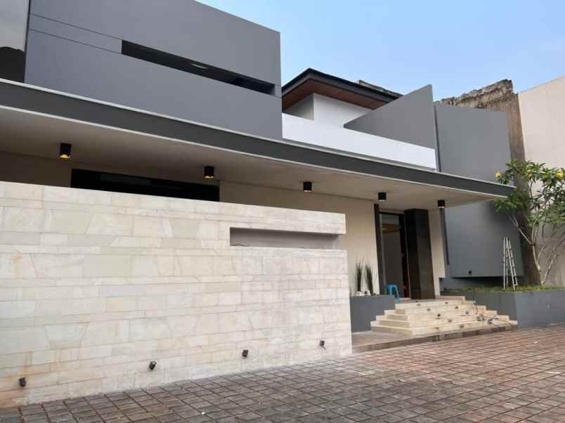 rumah emerald cove gading serpong