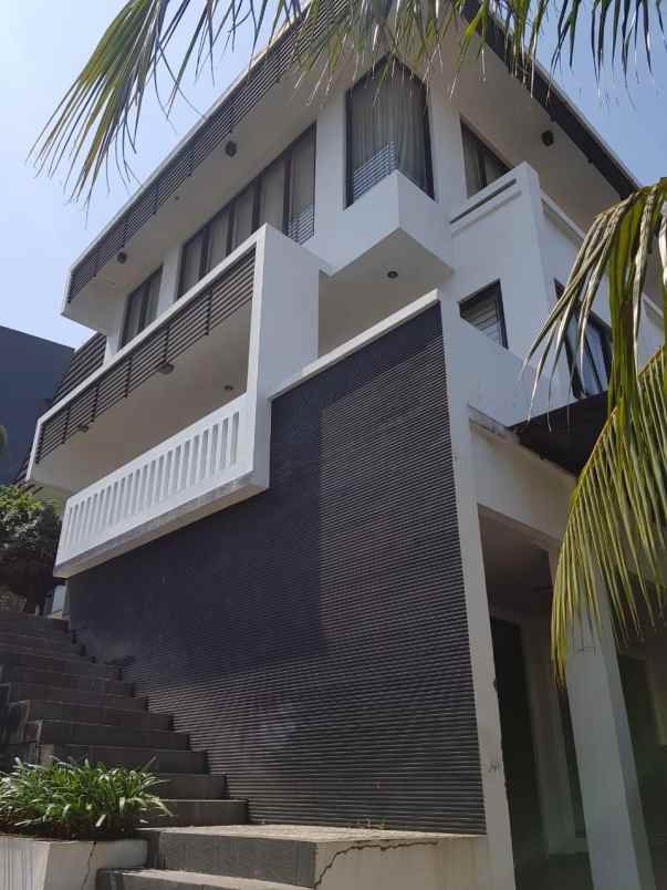 rumah gading griya lestari