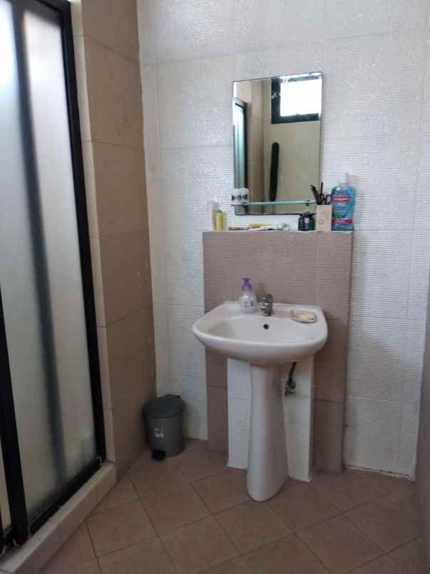 rumah gading griya lestari