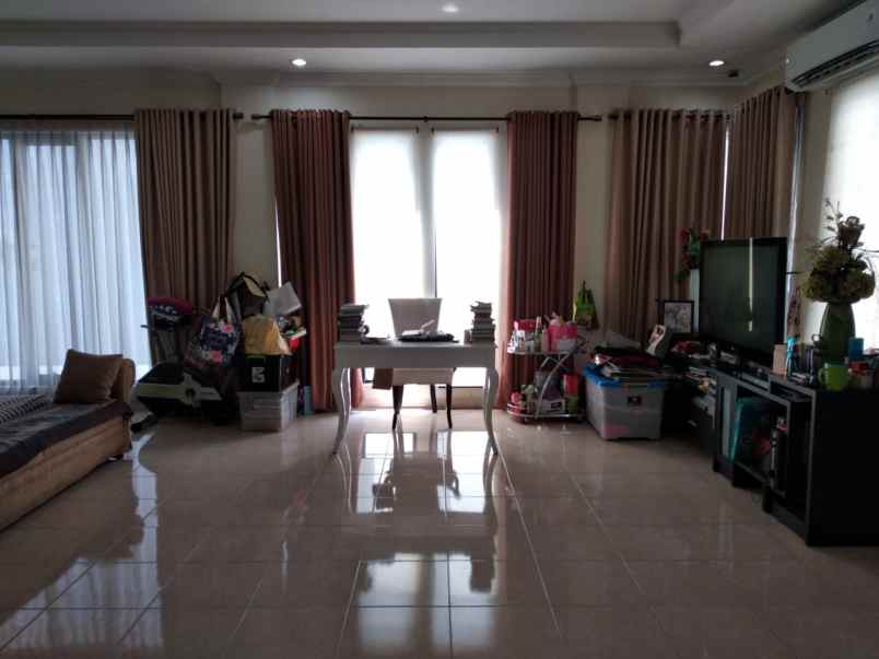 rumah gading griya lestari