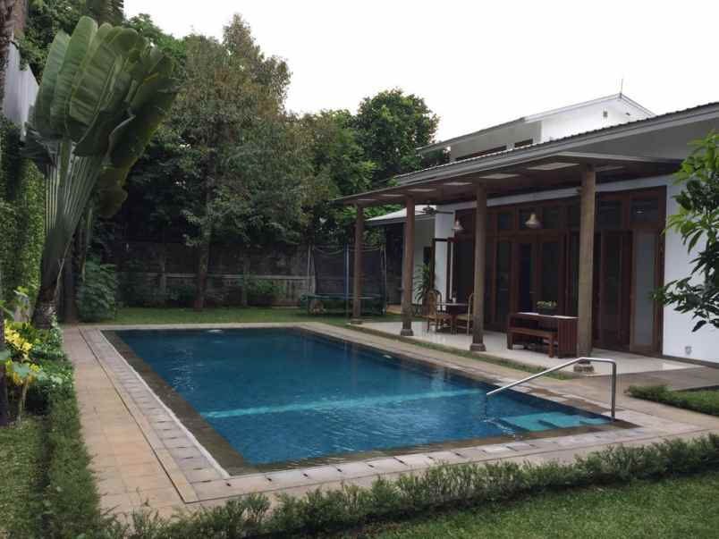 rumah jalan pekayon 1 pejaten barat