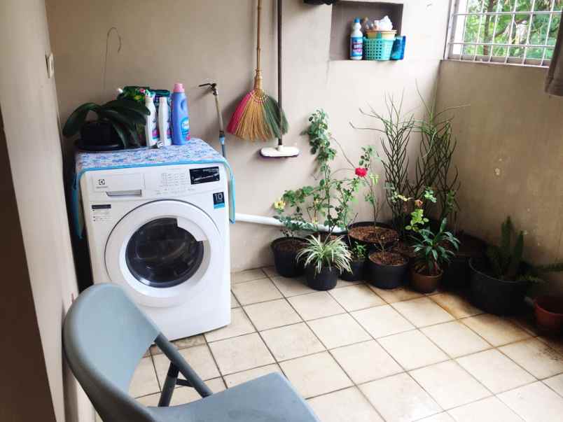 rumah jl cirendeu raya ciputat