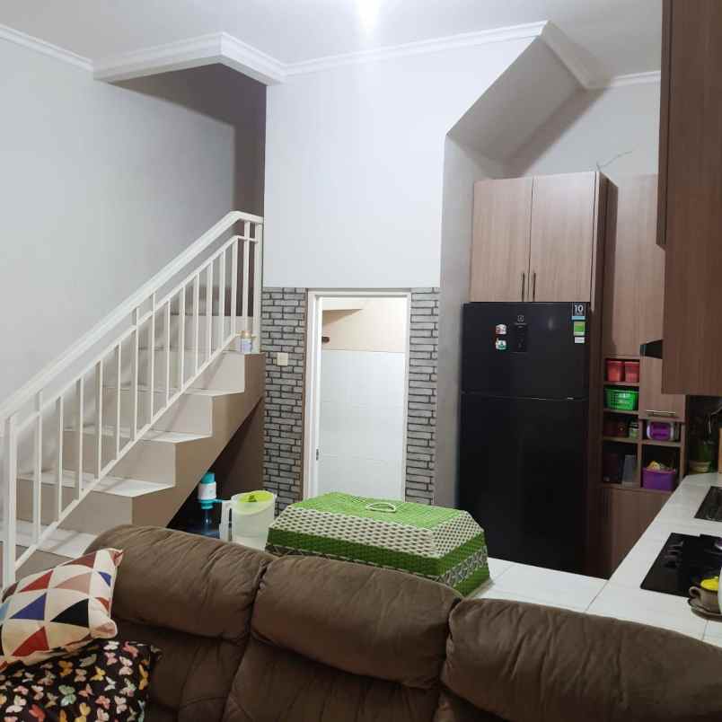 rumah jl cirendeu raya ciputat