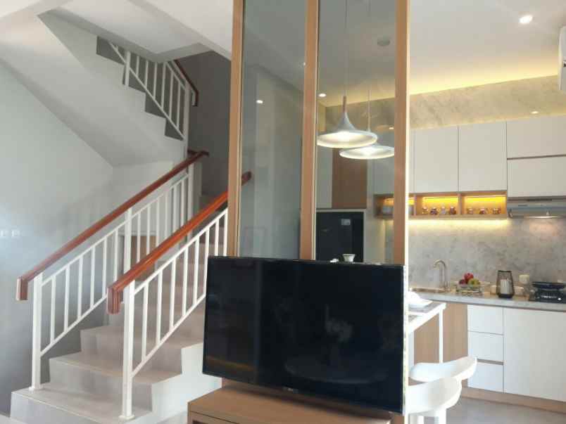 rumah jl cirendeu raya ciputat