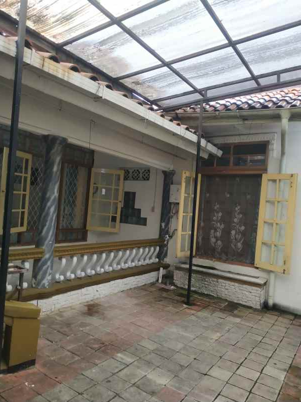 rumah jl gunung batu