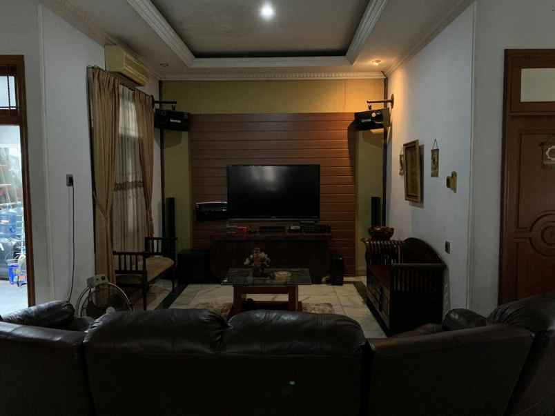 rumah jl pulo sirih tengah