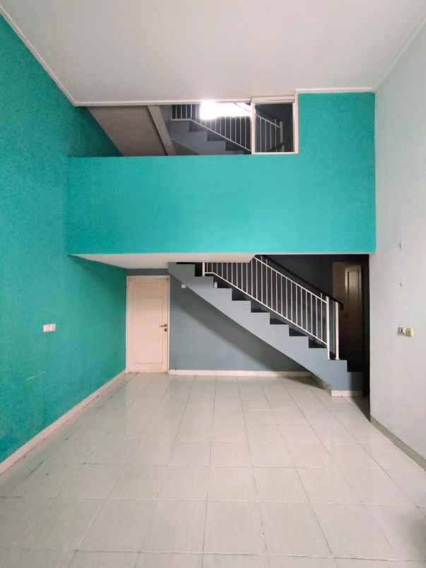 rumah jl raya kodau bekasi kota