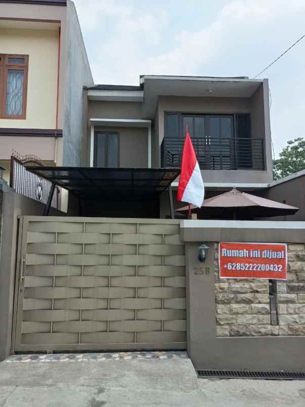 rumah jl sangkuriang barat 2