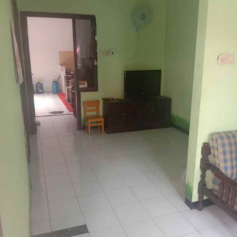 rumah jl taman wiguna selatan