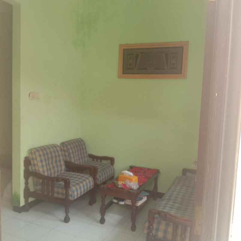 rumah jl taman wiguna selatan