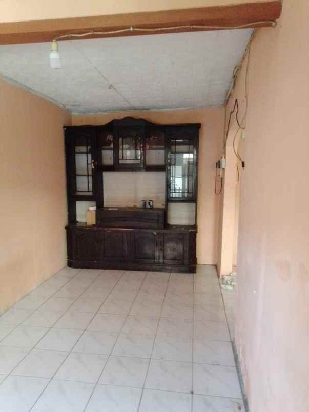 rumah komplek melong green cijerah 15 menit tol baros