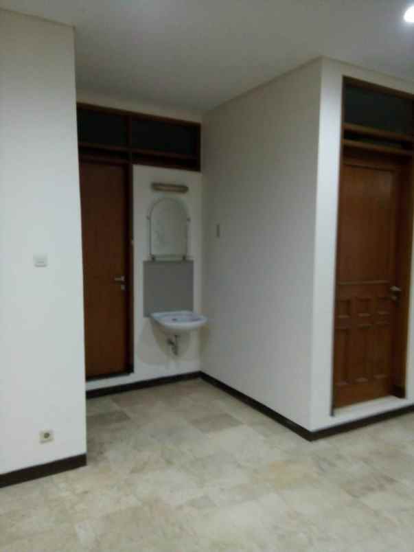 rumah komplek muara baru