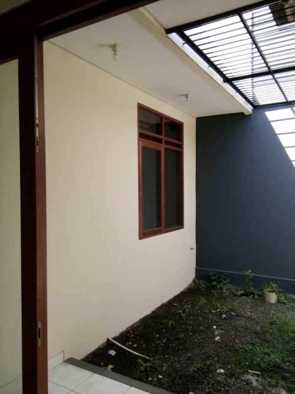 rumah komplek muara baru