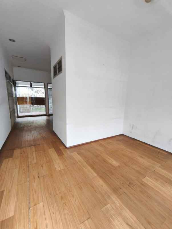 rumah lama wisma mukti surabaya row 3 mobil min 2 thn