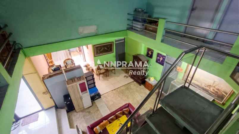 rumah luas 7 kamar bebas banjir di bojongsari depok