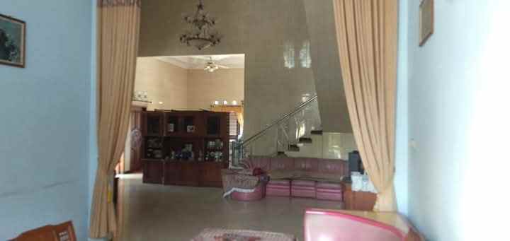 rumah mewah di rembang jawa tengah