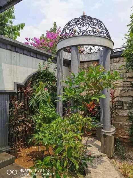 rumah mewah swimming pool pondok labu south jakarta