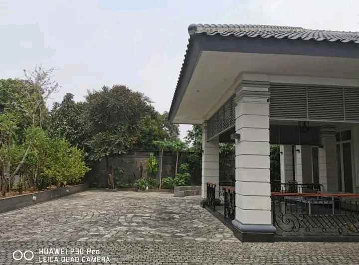rumah mewah swimming pool pondok labu south jakarta