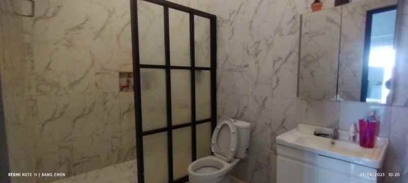 rumah minimalis modern hook hanya 3km kampus unsoed