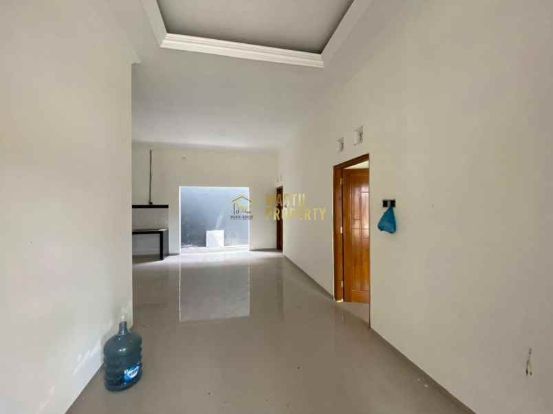 rumah modern baru siap huni di widodomartani