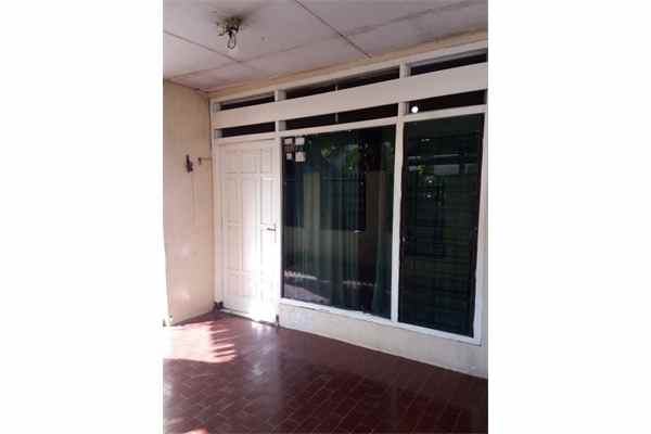 rumah petukangan pesanggrahan