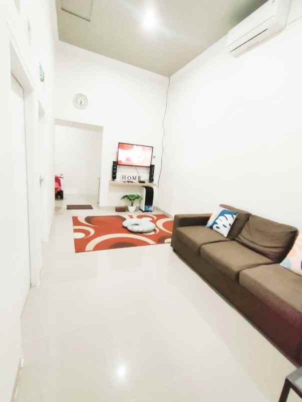 rumah plumbon cirebon jabar