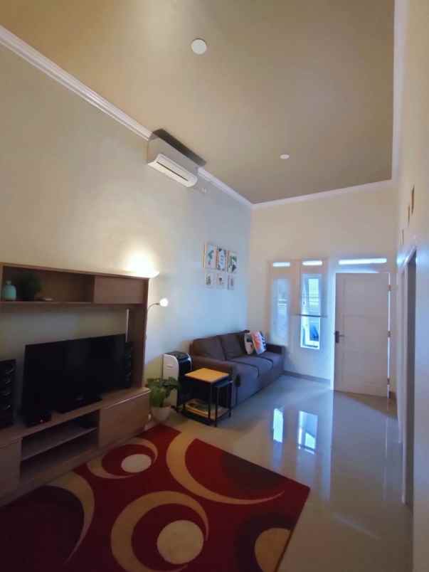 rumah plumbon cirebon jabar