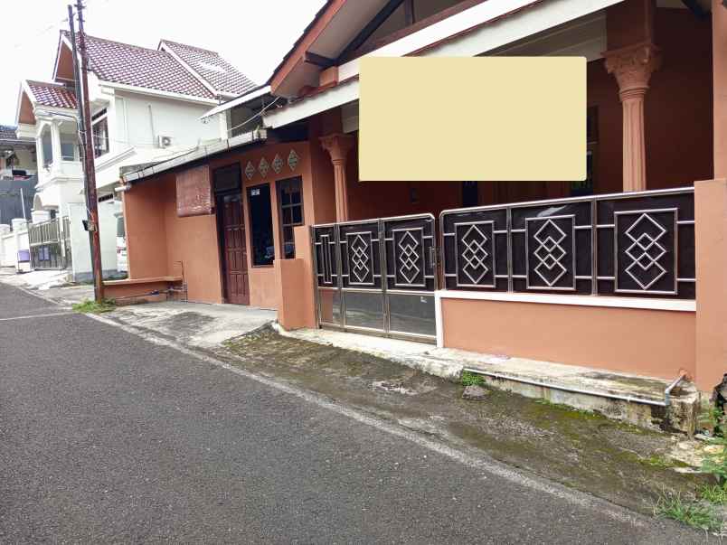 rumah salatiga cocok untuk kost di argosari salatiga