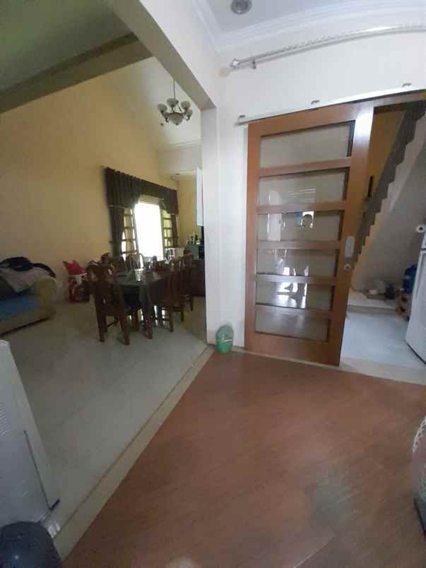 rumah second dalam komplek marinir pondok kelapa